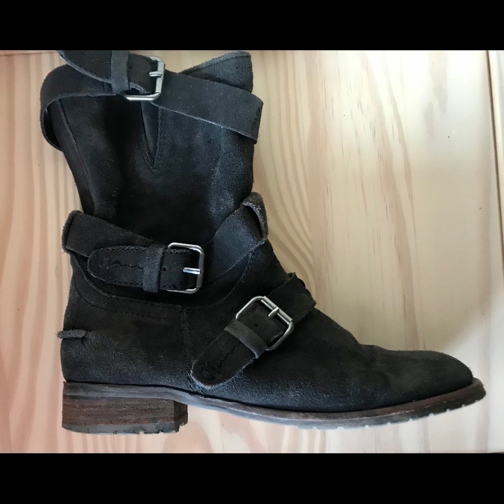 DV Suede Slouchy boots